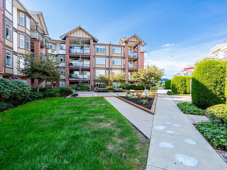 337-5660 201a Street, Langley, BC, V3A 0B4 - 25
