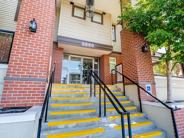 337-5660 201a Street, Langley, BC, V3A 0B4 - 27