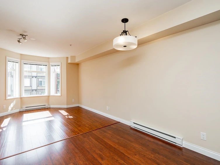 337-5660 201a Street, Langley, BC, V3A 0B4 - 2