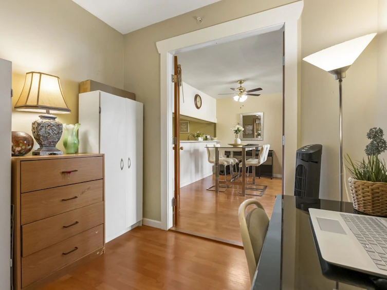 304-10523 University Drive, Surrey, BC, V3T 5T8 - 13
