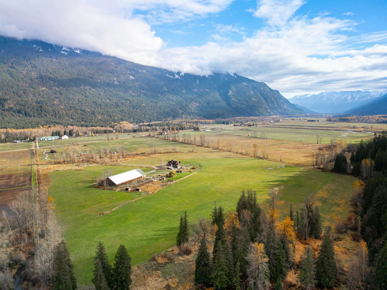 9115 Pemberton Meadows Road, Pemberton, BC, V0N 2L2 - 33