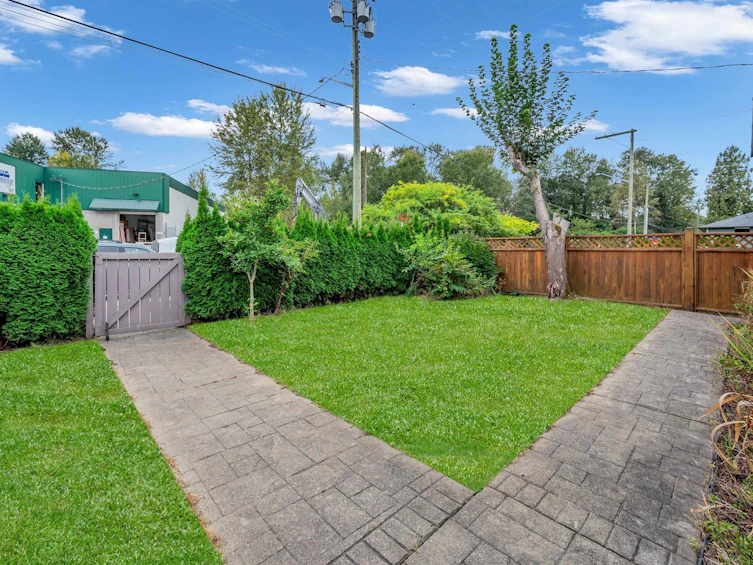 2585 Davies Avenue, Port Coquitlam, BC, V3C 2J8 - 5