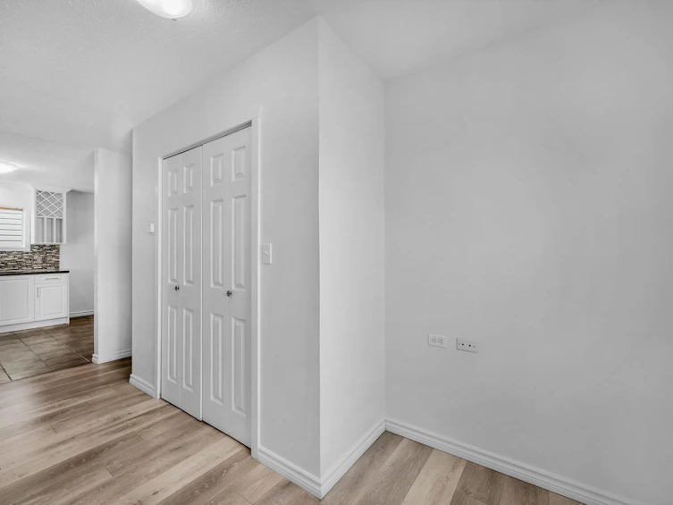 2585 Davies Avenue, Port Coquitlam, BC, V3C 2J8 - 14