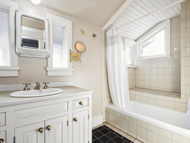 341 W 22nd Street, North Vancouver, BC, V7M 2A3 - 29