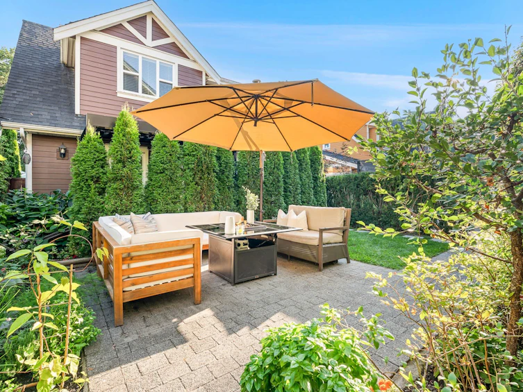 938 E 20th Avenue, Vancouver, BC, V5V 1N6 - 29