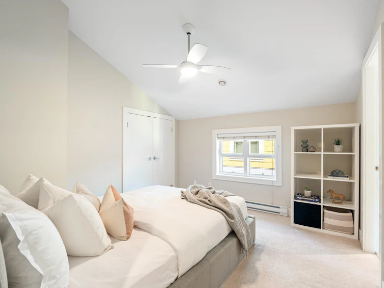 938 E 20th Avenue, Vancouver, BC, V5V 1N6 - 26
