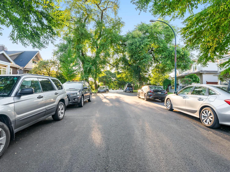 938 E 20th Avenue, Vancouver, BC, V5V 1N6 - 35