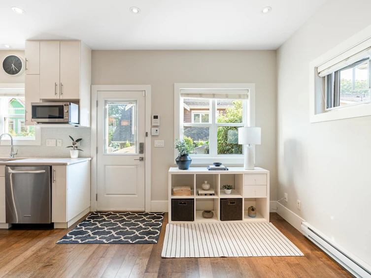 938 E 20th Avenue, Vancouver, BC, V5V 1N6 - 16