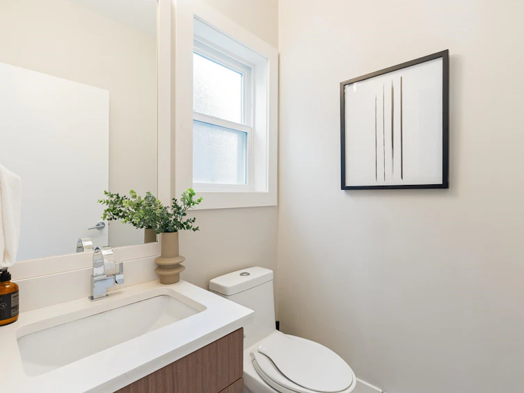 938 E 20th Avenue, Vancouver, BC, V5V 1N6 - 17
