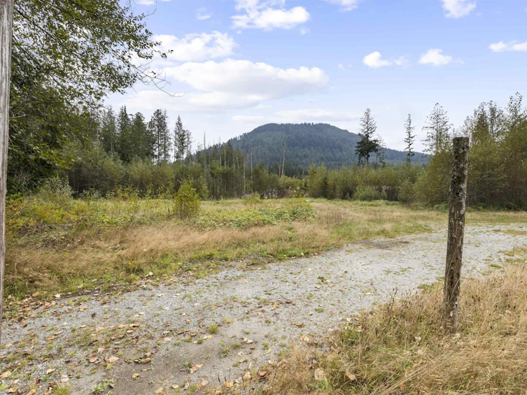32482 Dewdney Trunk Road, Mission, BC, V2V 7E8 - 7
