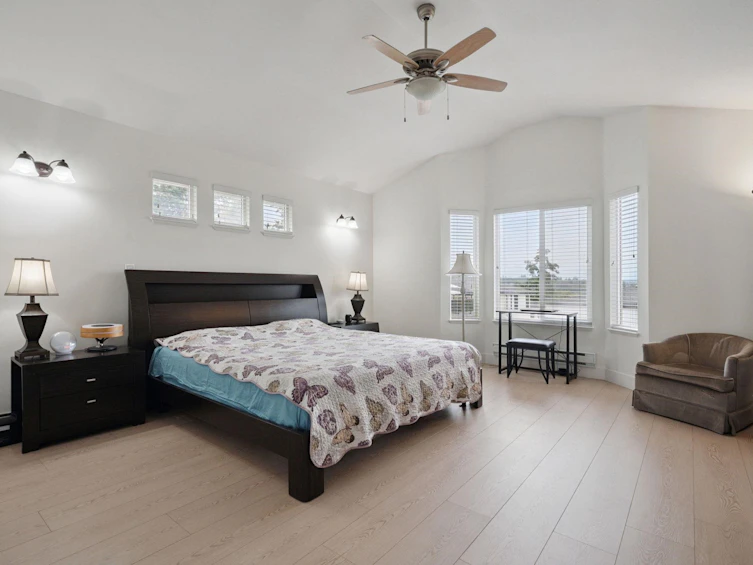 15015 62 Avenue, Surrey, BC, V3S 5L7 - 14