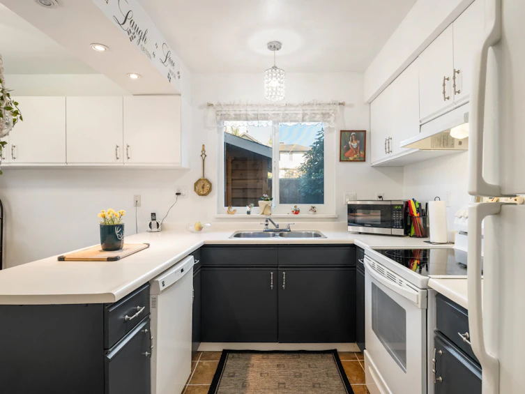 1-14820 100 Avenue, Surrey, BC, V3R 9A5 - 13