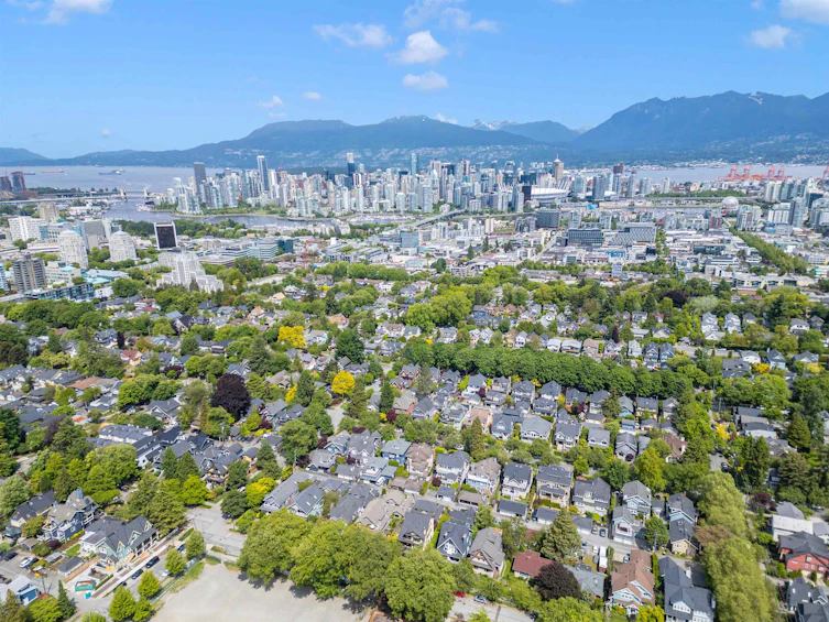 151 W 14th Avenue, Vancouver, BC, V5Y 1W8 - 30