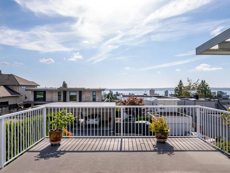 2128 Mathers Avenue, West Vancouver, BC, V7V 2H3 - 21