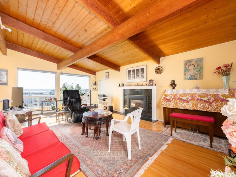 2128 Mathers Avenue, West Vancouver, BC, V7V 2H3 - 12