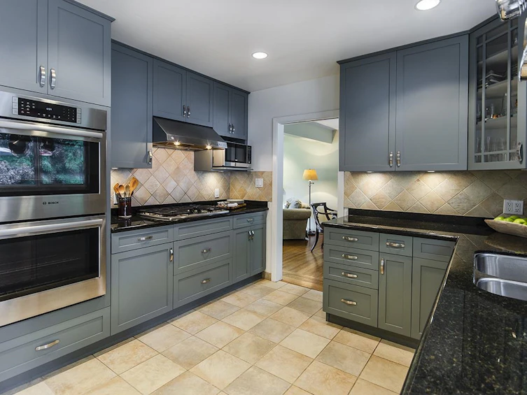 19 Glenmore Drive, West Vancouver, BC, V7S 1A5 - 8