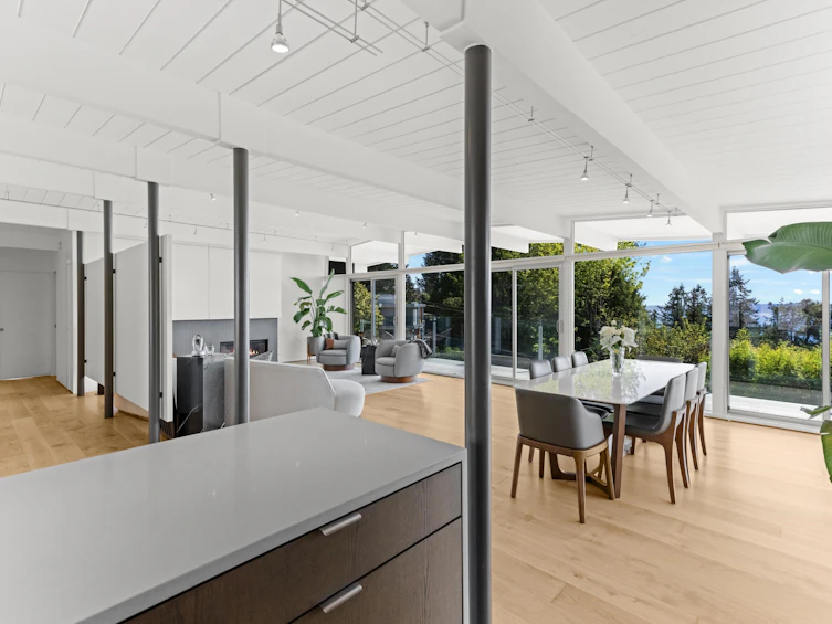 4045 Bayridge Avenue, West Vancouver, BC, V7V 3J9 - 16