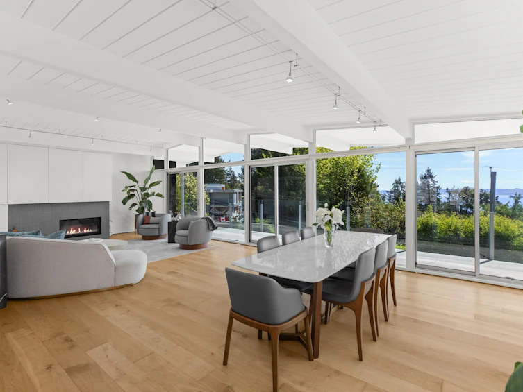 4045 Bayridge Avenue, West Vancouver, BC, V7V 3J9 - 9
