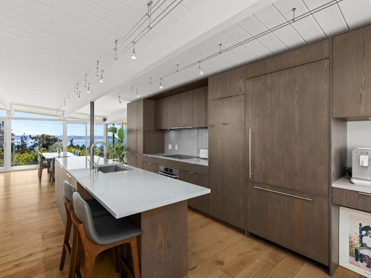 4045 Bayridge Avenue, West Vancouver, BC, V7V 3J9 - 14
