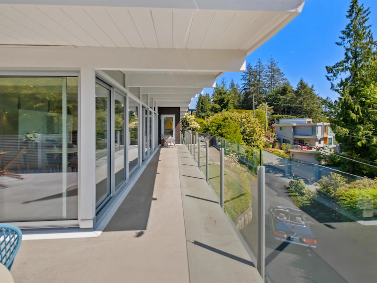 4045 Bayridge Avenue, West Vancouver, BC, V7V 3J9 - 33
