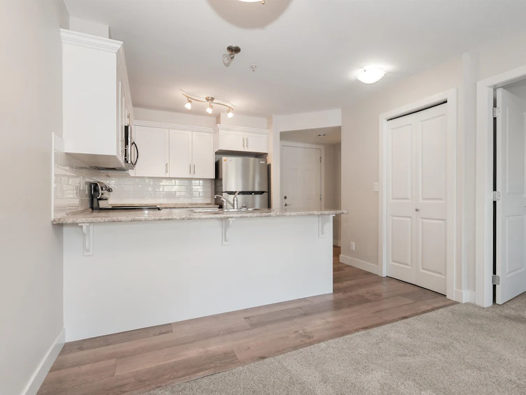 120-9422 Victor Street, Chilliwack, BC, V2P 0B8 - 9