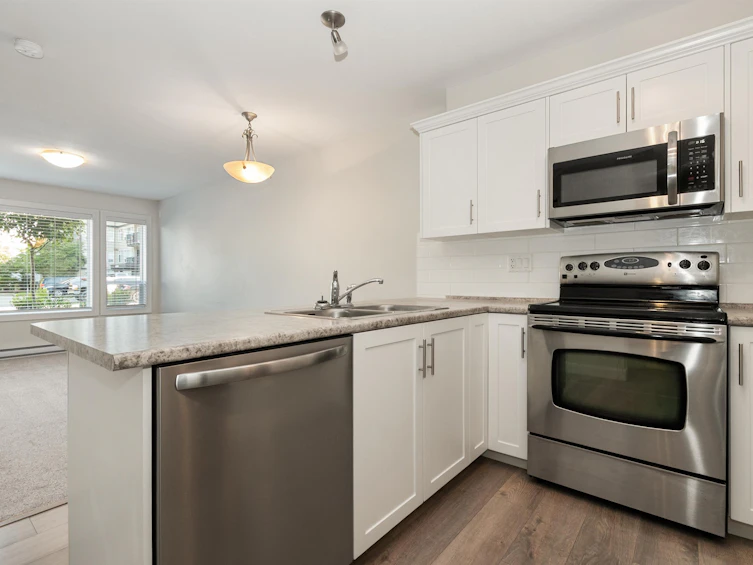 120-9422 Victor Street, Chilliwack, BC, V2P 0B8 - 3