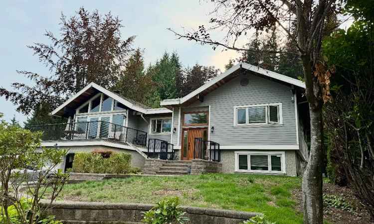 97 Deep Dene Place