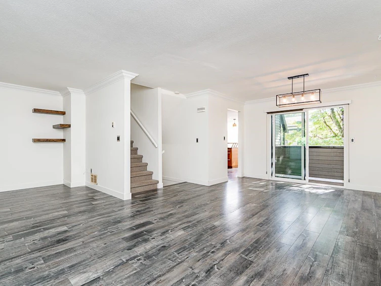 8561 Flowering Place, Burnaby, BC, V5A 4B4 - 15