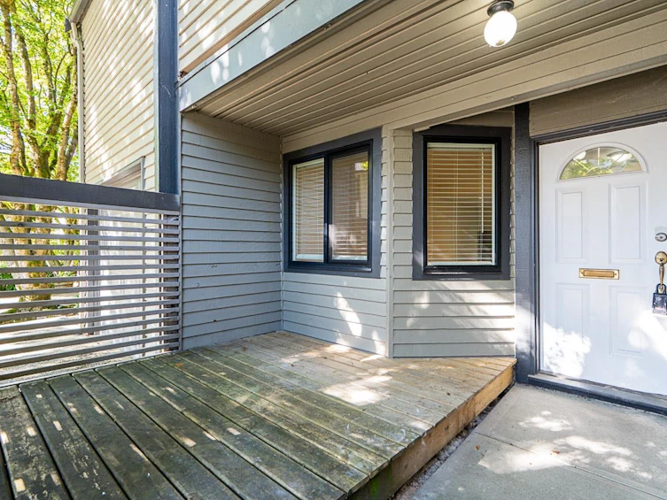 8561 Flowering Place, Burnaby, BC, V5A 4B4 - 2