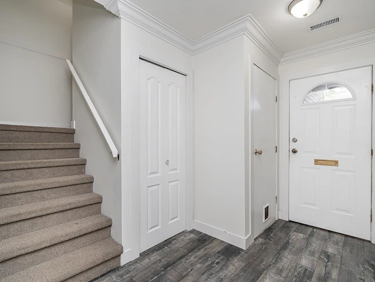 8561 Flowering Place, Burnaby, BC, V5A 4B4 - 3