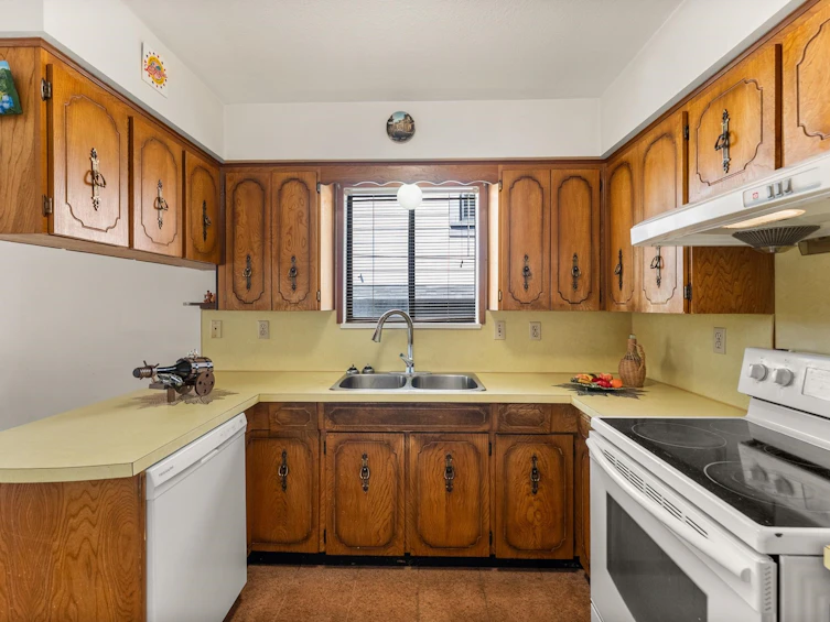2268 Wenonah Street, Vancouver, BC, V5N 2Z6 - 13