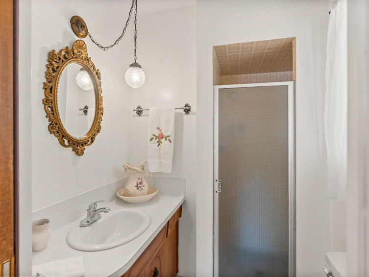 2268 Wenonah Street, Vancouver, BC, V5N 2Z6 - 28