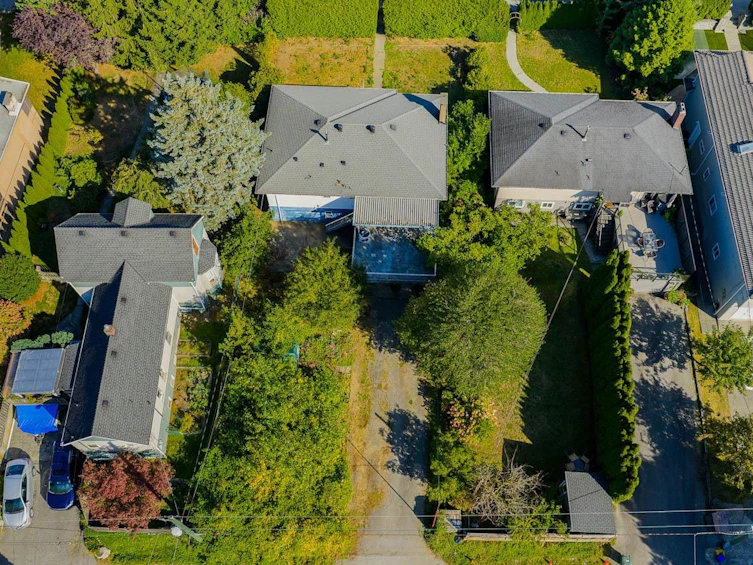 2525 North Road, Burnaby, BC, V3J 1R4 - 6