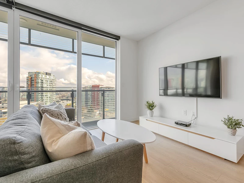 2212 - 89 Nelson Street, Vancouver BC