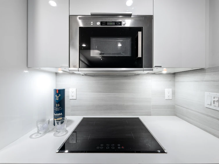 1007-1331 W Georgia Street, Vancouver, BC, V6E 4P1 - 9