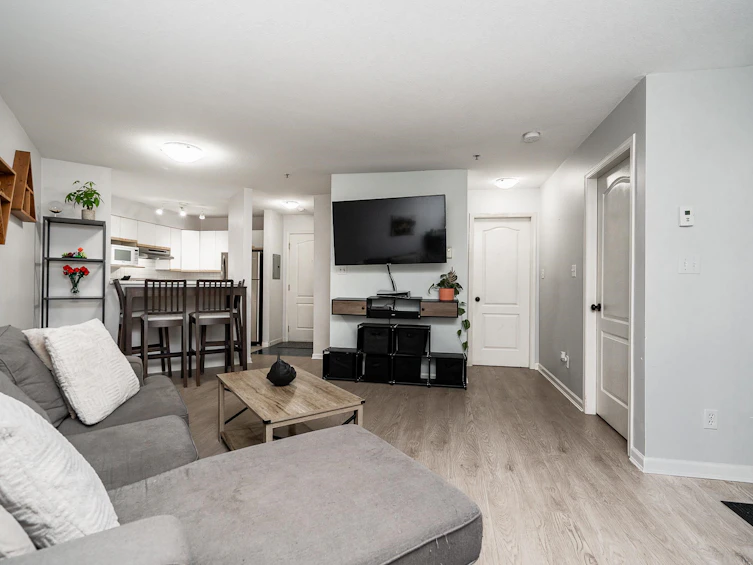 111-2401 Hawthorne Avenue, Port Coquitlam, BC, V3C 6R9 - 18