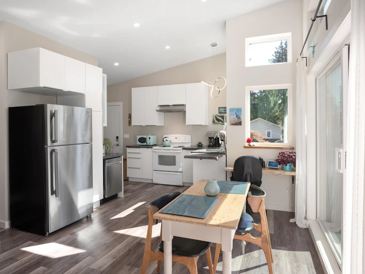 7835 Redrooffs Road, Halfmoon Bay, BC, V7Z 1A4 - 19