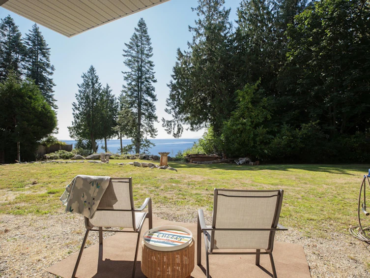 7835 Redrooffs Road, Halfmoon Bay, BC, V7Z 1A4 - 32