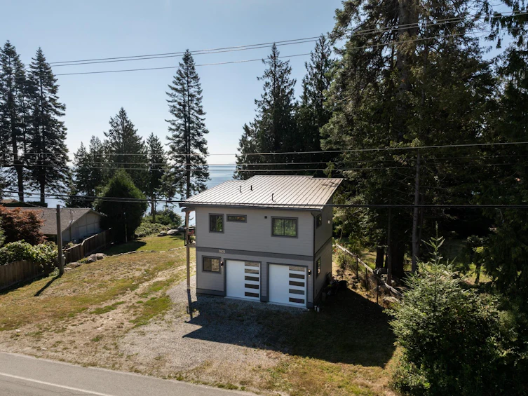 7835 Redrooffs Road, Halfmoon Bay, BC, V7Z 1A4 - 35