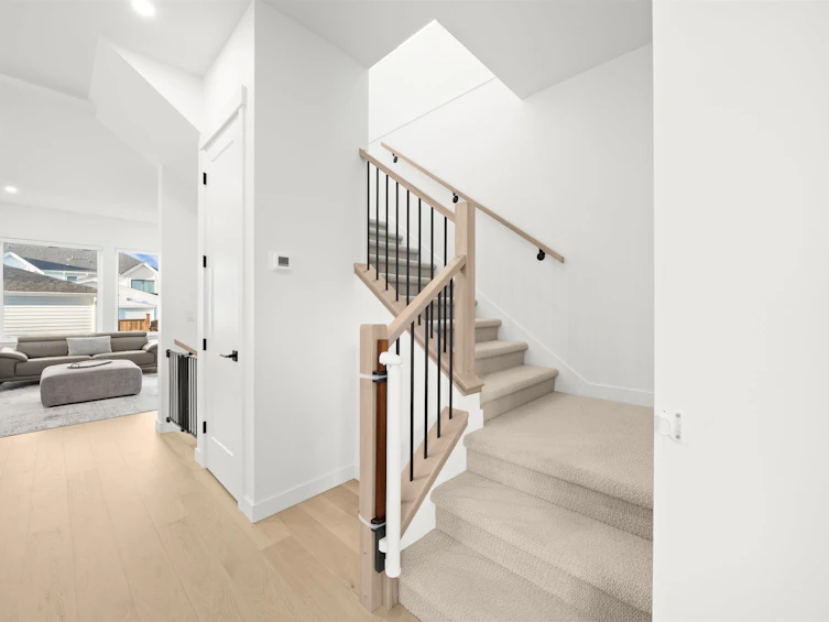 19627 75 Avenue, Langley, BC, V2Y 3R9 - 18