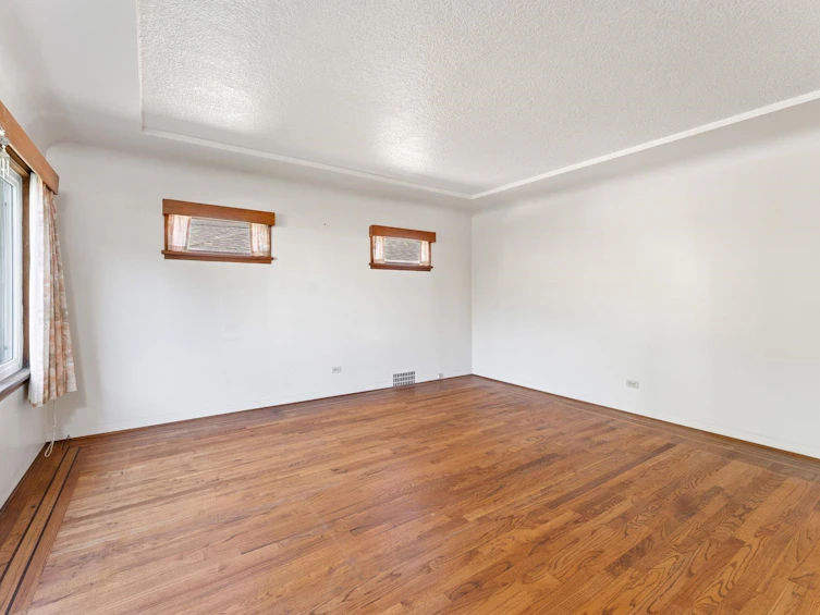 4182 Prince Edward Street, Vancouver, BC, V5V 3Y6 - 10