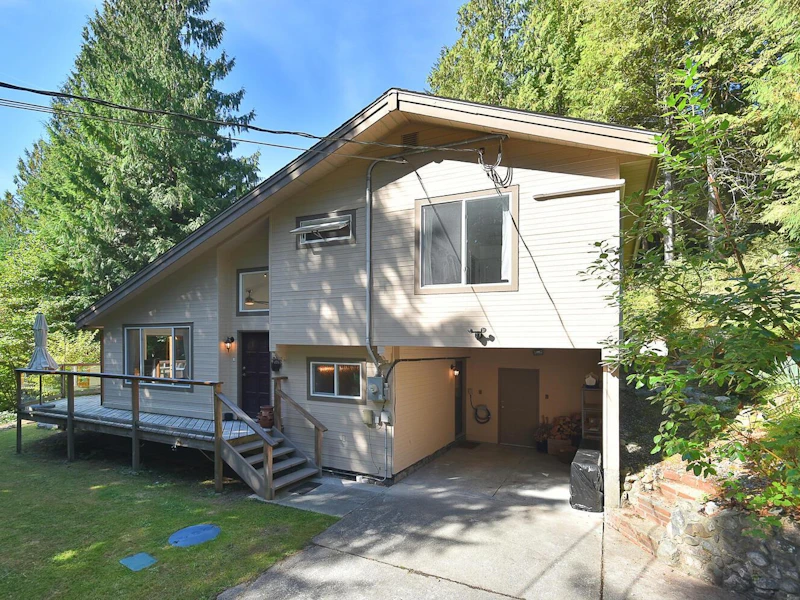 5640 Carmel Place, Sechelt BC
