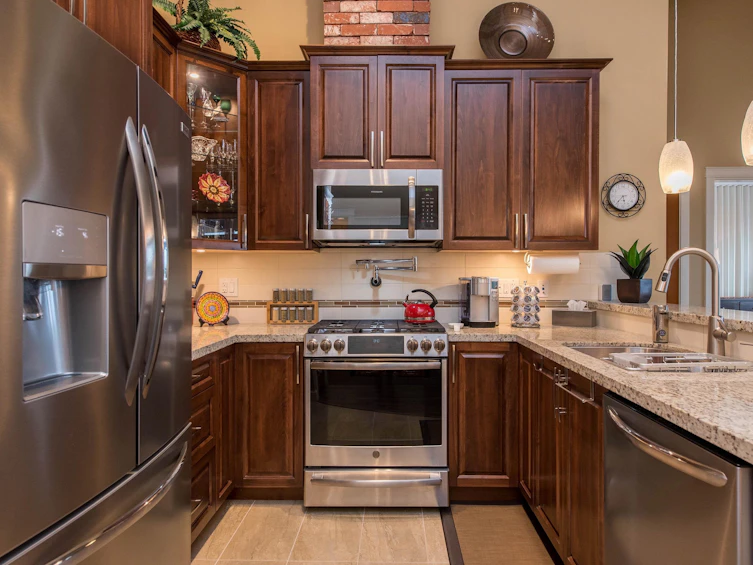 607-32445 Simon Avenue, Abbotsford, BC, V2T 0G7 - 4