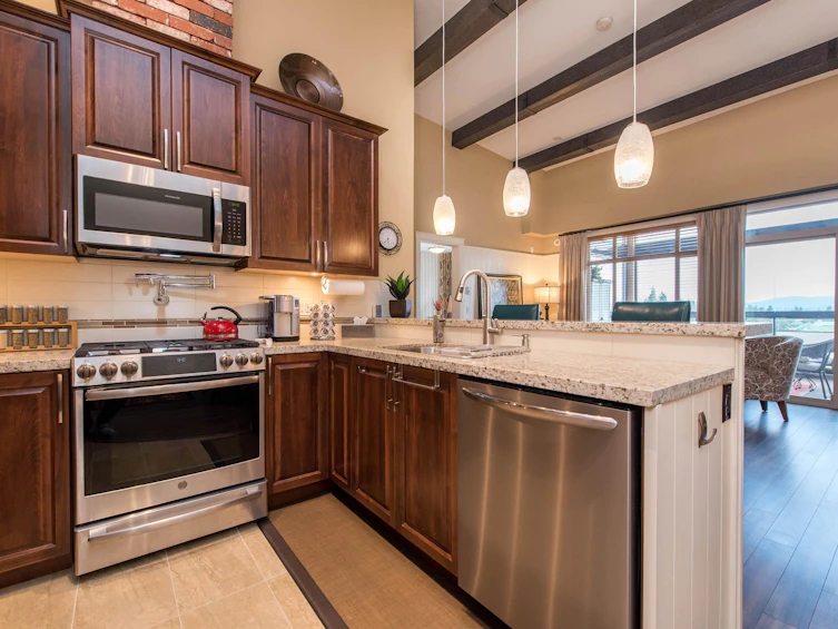 607-32445 Simon Avenue, Abbotsford, BC, V2T 0G7 - 7