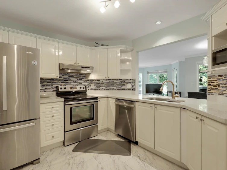 218-12088 66 Avenue, Surrey, BC, V3W 1Z9 - 8