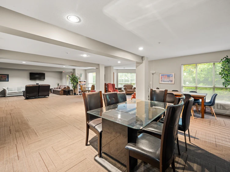 219-9979 140 Street, Surrey, BC, V3T 5W2 - 27