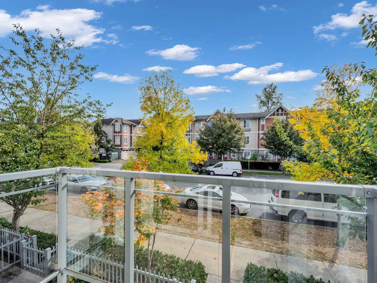 16-14320 103a Avenue, Surrey, BC, V3T 5C3 - 30
