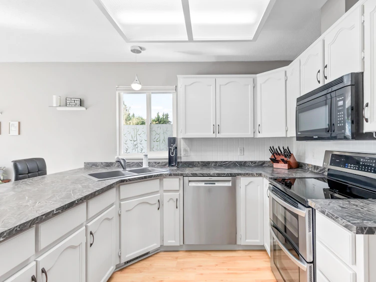 24816 118b Avenue, Maple Ridge, BC, V4R 1Z2 - 4