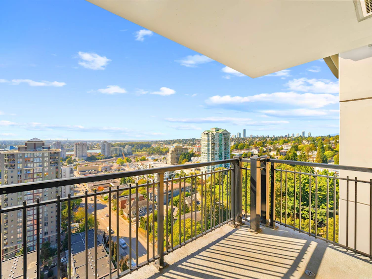 1602-814 Royal Avenue, New Westminster, BC, V3M 1J9 - 12