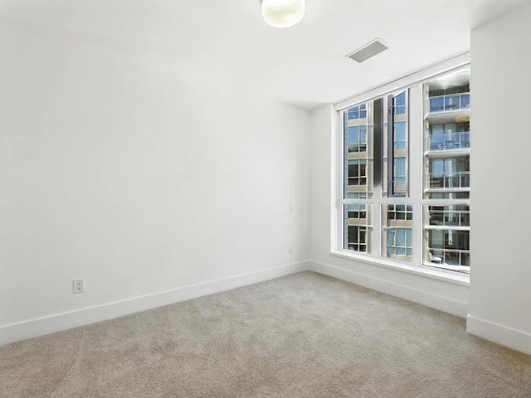 605-2385 Emery Court, North Vancouver, BC, V7J 0G1 - 10